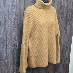 Newbury Kustom Mustard Yellow Ribbed Knit Turtleneck Sweater Bell Sleeve Size M